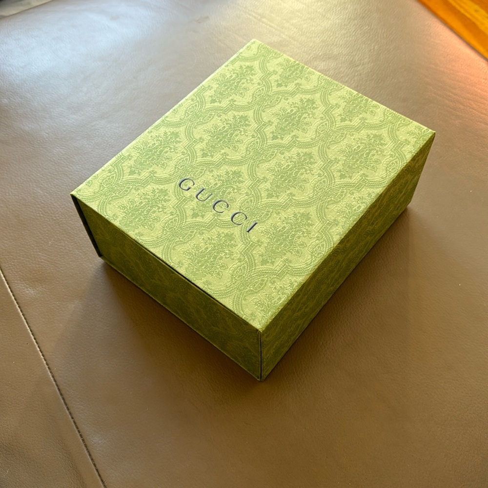 Gucci box - Picture 3 of 3